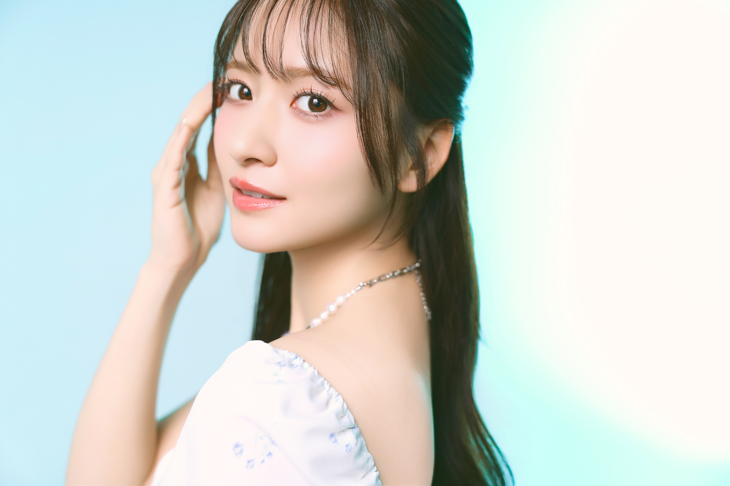 乃木坂46金川紗耶 1st写真集インタビューの画像