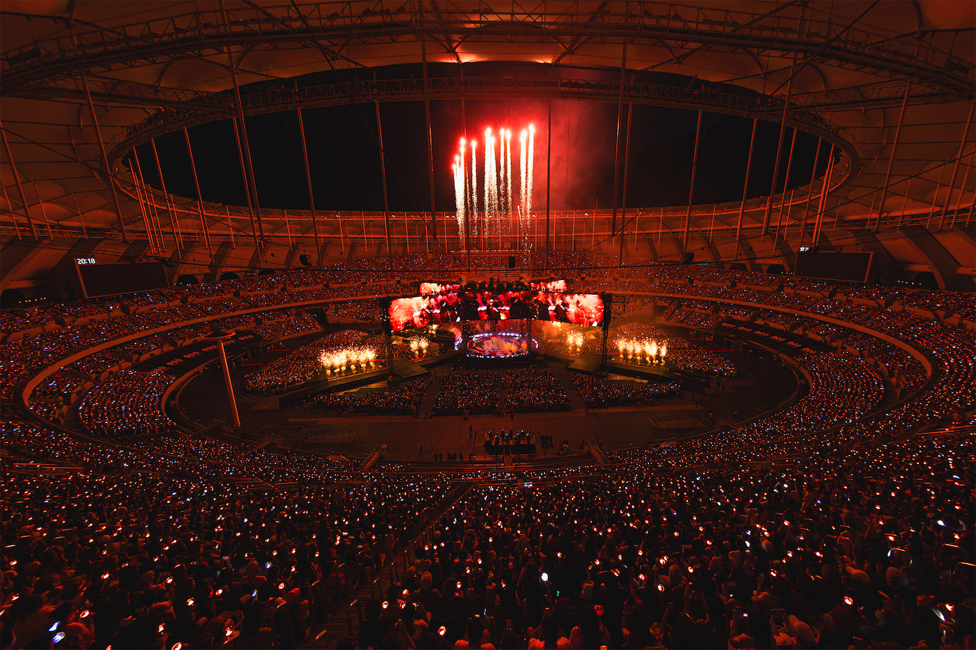 BTS (P)&(C)BIGHIT MUSIC