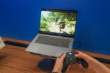 ゲームを遊んでいる様子