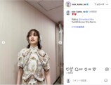 のん、“別人級”の衝撃白衣装を披露の画像