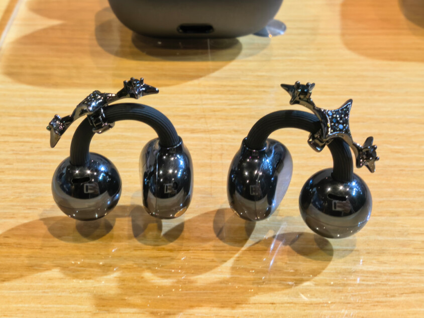 アクセサリー