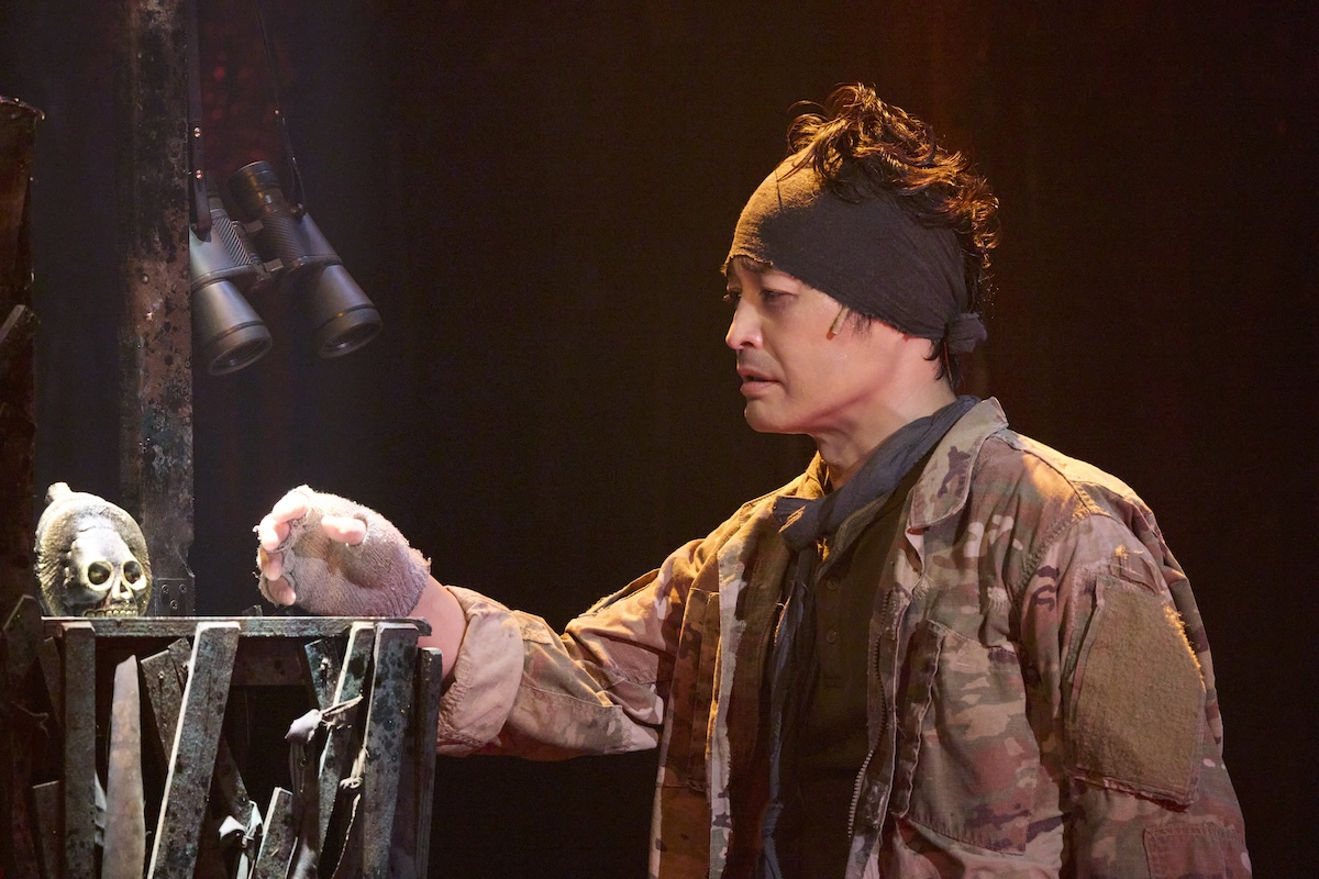 安田顕の熱量がほとばしる舞台『死の笛』