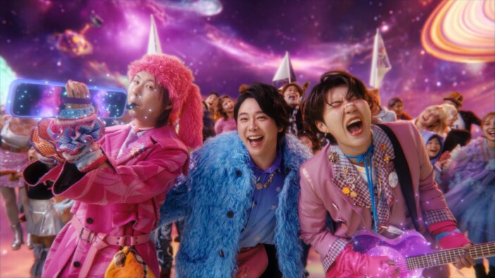 Mrs. GREEN APPLEとAdoの共通点とは? 驚異の再生数、ファンの熱狂、独自のビジュアル表現から紐解く