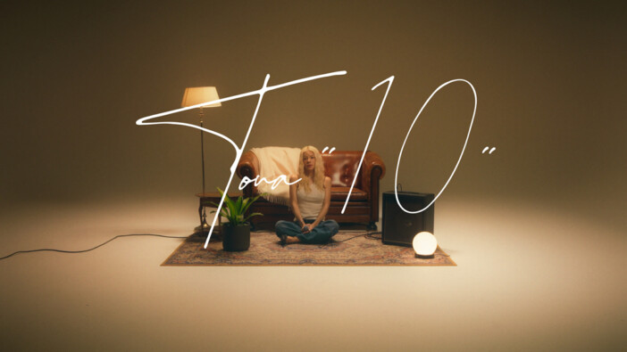 Toua、1stデジタルアルバム収録曲「10」先行配信&MV公開 愛犬 天に向けたラブソングに