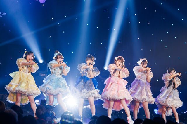 MORE STAR 1stワンマンライブ『MILKY STAR』より