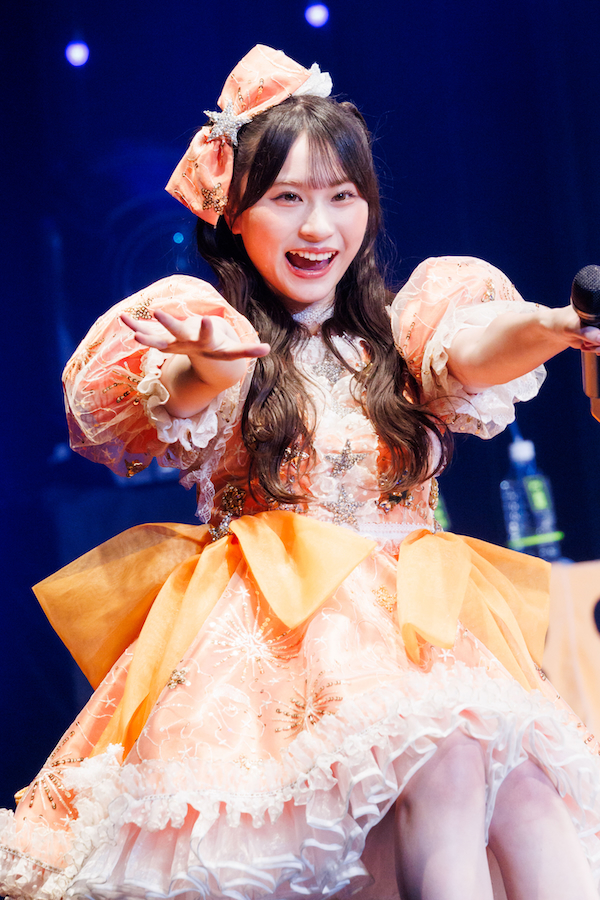 MORE STAR 新井心菜