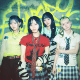 NEK! メジャー1st EP『B!NARY』初回限定盤 ジャケット写真