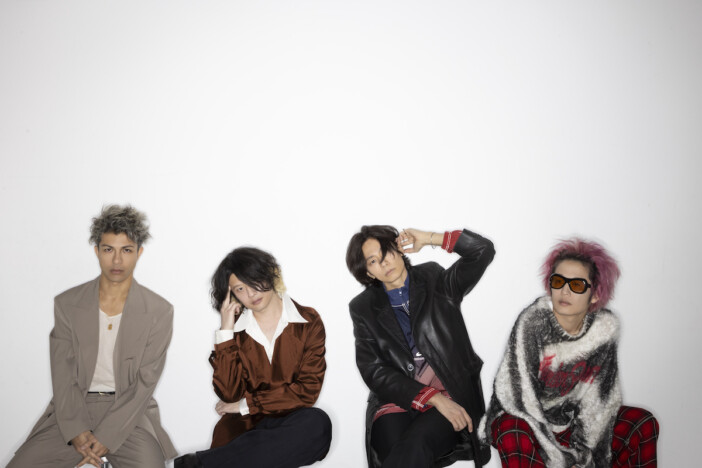 [Alexandros]、スペシャルライブ『VIP PARTY '25』映像化　初回限定盤には『THIS FES '25』も収録