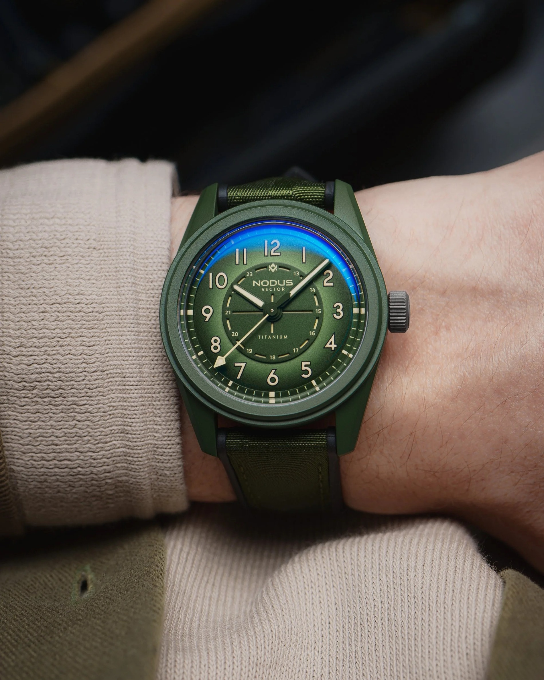 Sector II Field Titanium