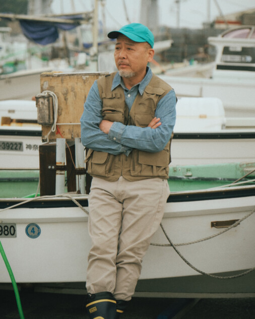 謎の釣り人:マキタスポーツ