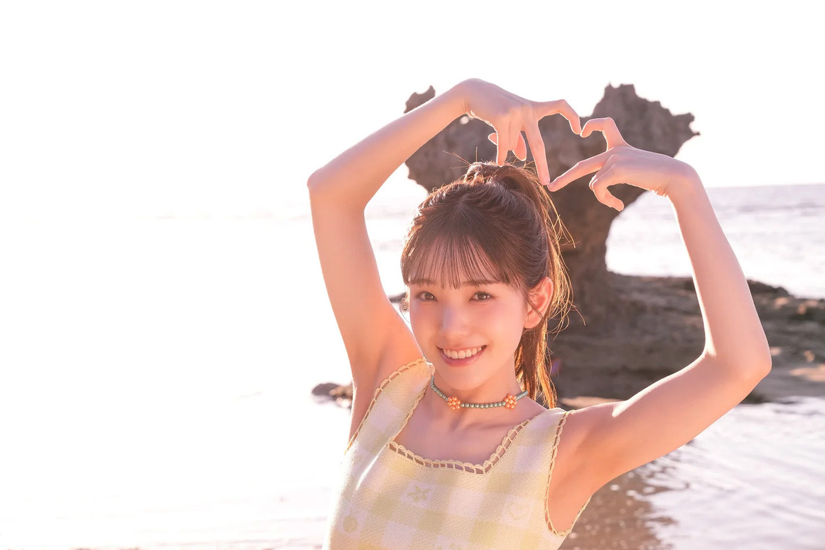 桜井えま1st写真集『あざと未満』9月発売の画像