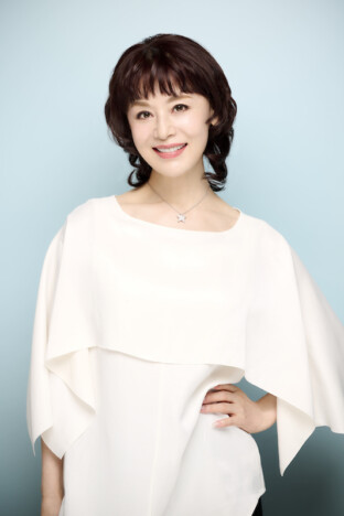 大地真央、ビクター在籍時のオリジナル作品をサブスク配信開始 月組トップスター時代を含む全7作品