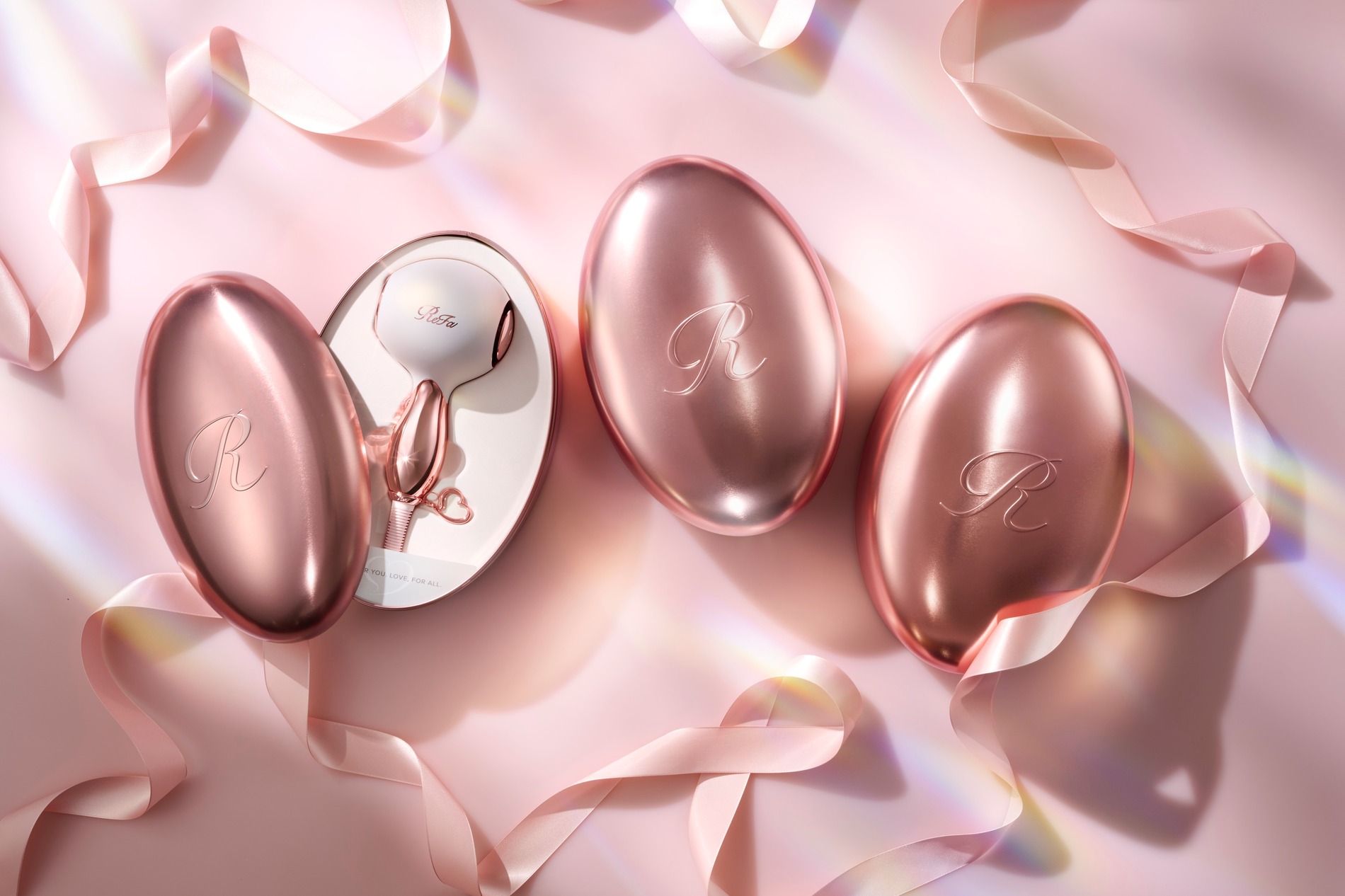 ハートモチーフのドライヤー『ReFa HEART DRYER Aira』