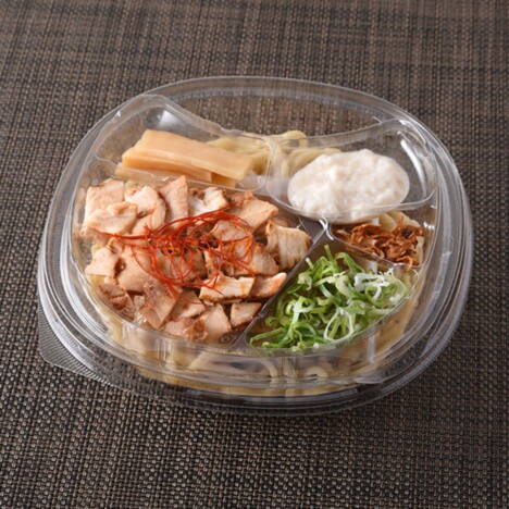 ファミマ×「SUSURU TV.」の『濃厚とんこつ豚無双』が冷製に 7月21日発売の新作コラボラーメン