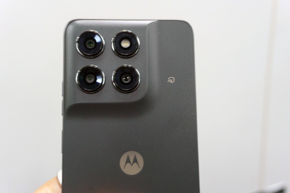 『moto g37』のカメラ