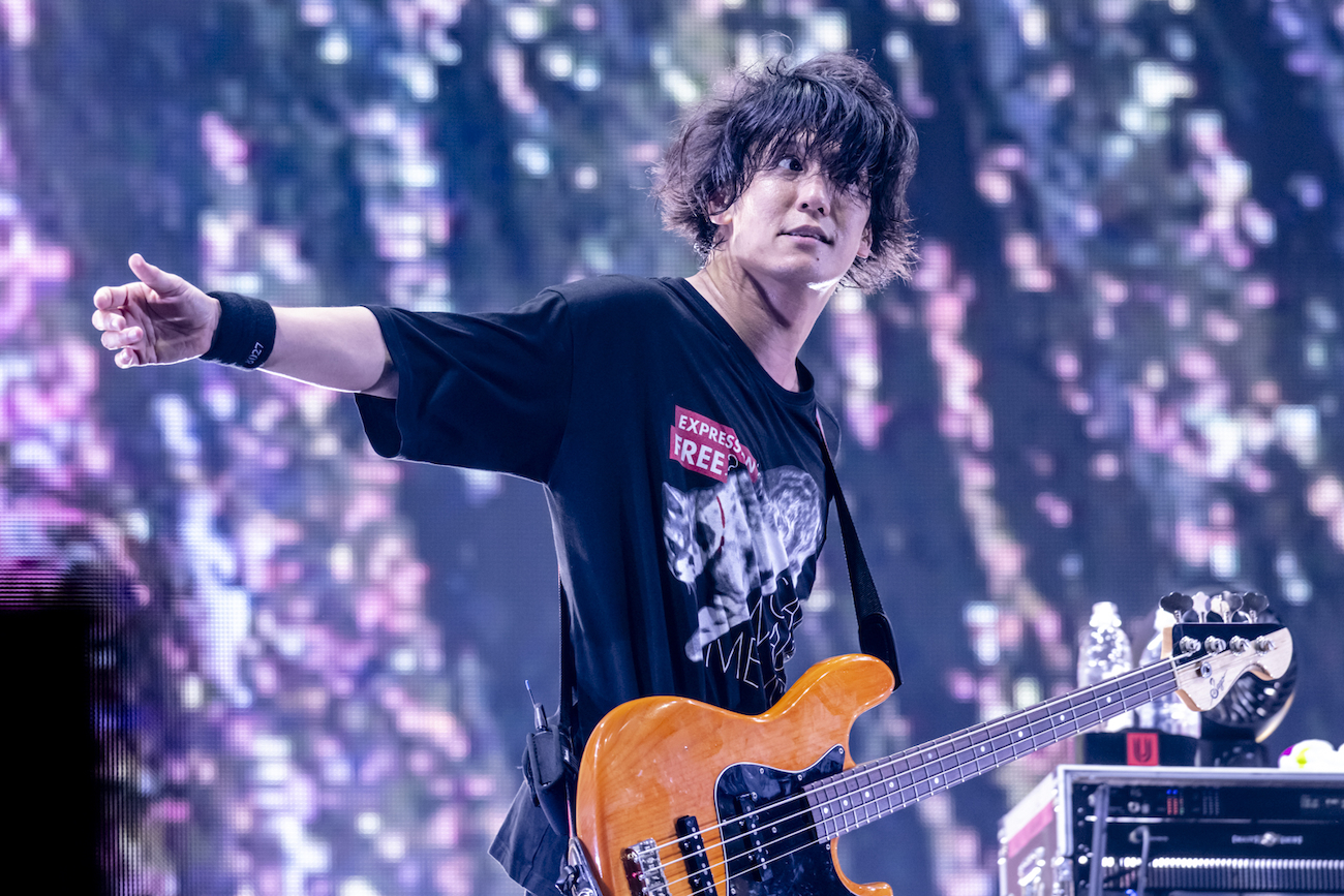 田淵智也（Ba）