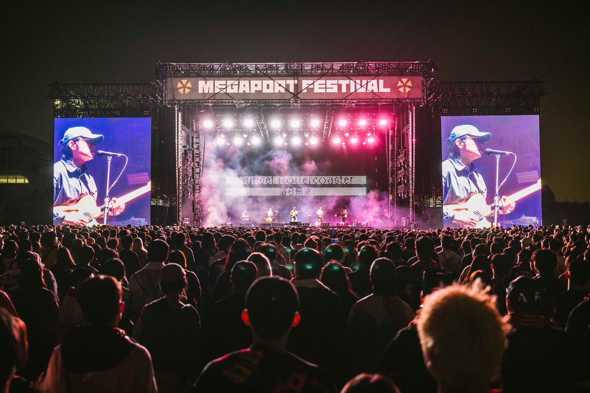 2026年『大港開唱 MEGAPORT FESTIVAL』落日飛車 Sunset Rollercoaster ライブの様子（画像提供＝出日音樂）