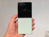 『Galaxy Z Flip8』　開いた状態