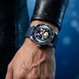 SPINNAKER×スヌーピー初コラボ時計登場の画像