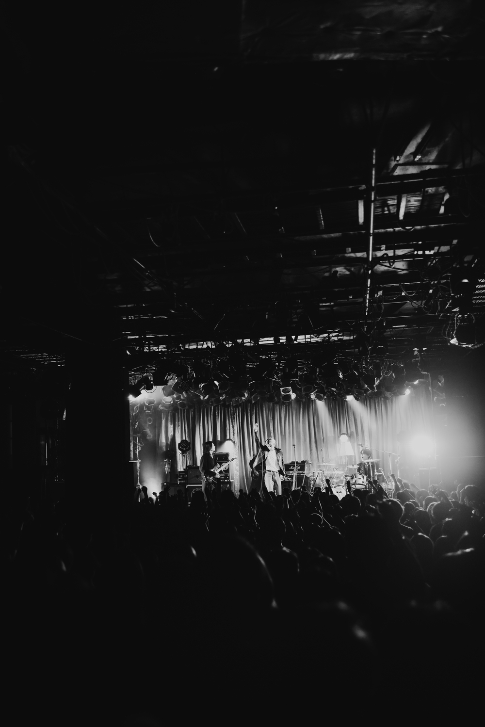 LET ME KNOW ライブ写真