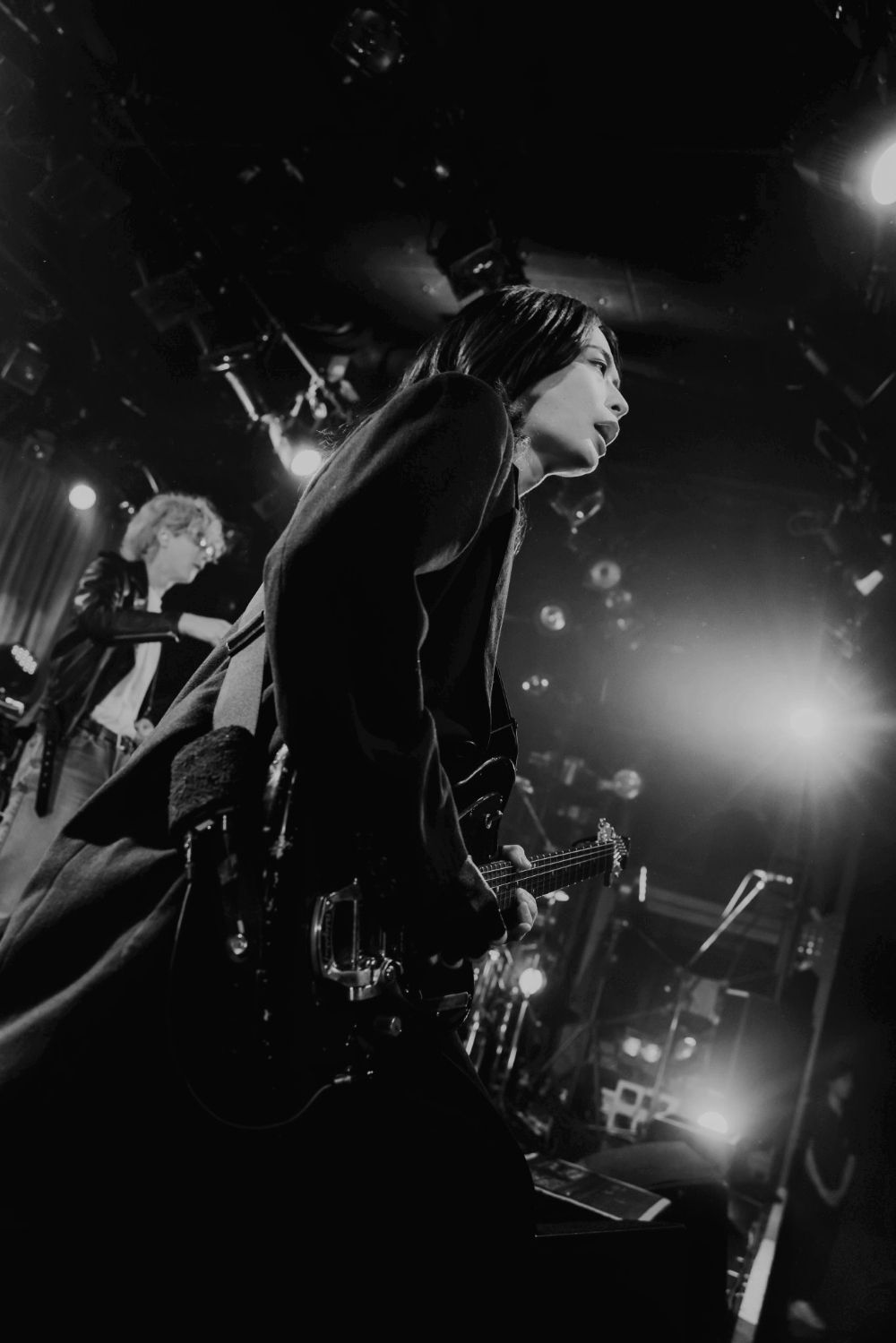 LET ME KNOW ライブ写真