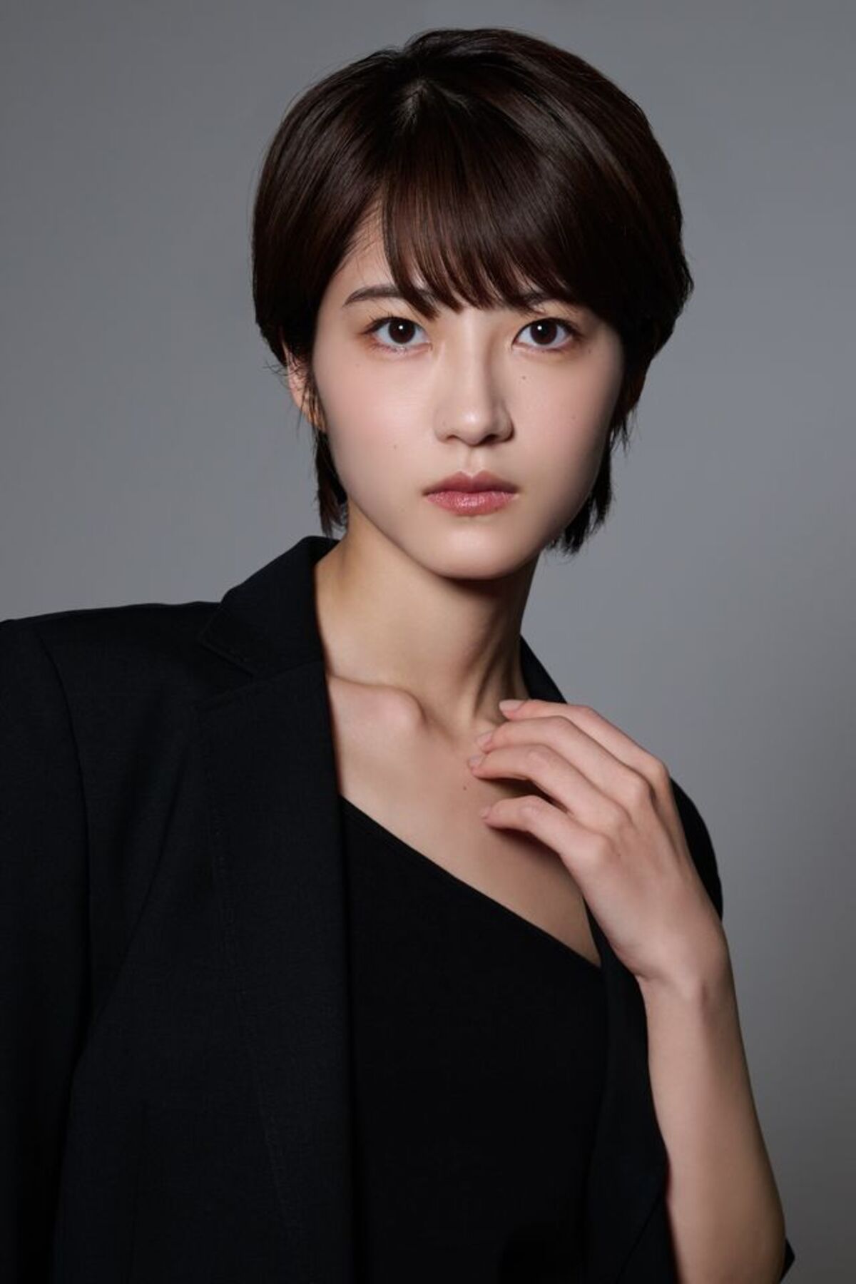 若月佑美15周年記念作品集の画像