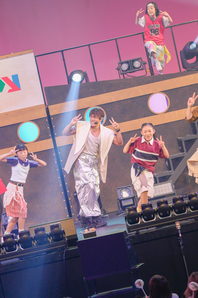EXILE B HAPPY 中務裕太 ライブ写真