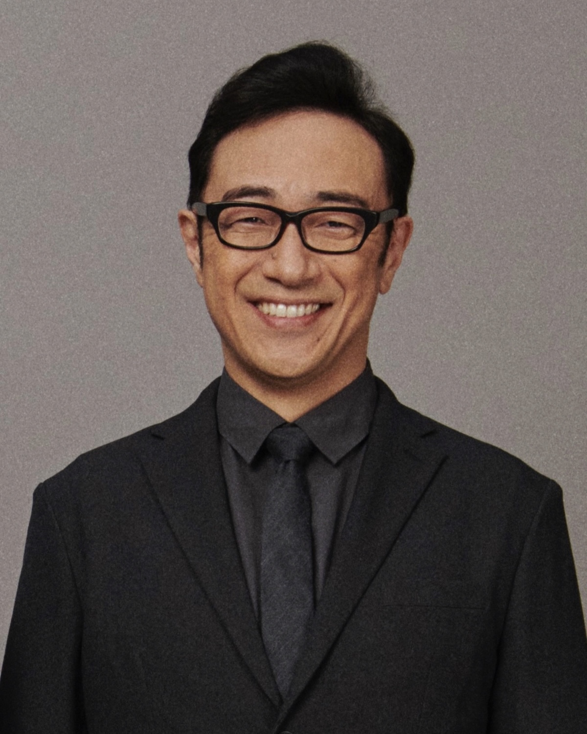 角田晃広、『巡るスワン』出演決定