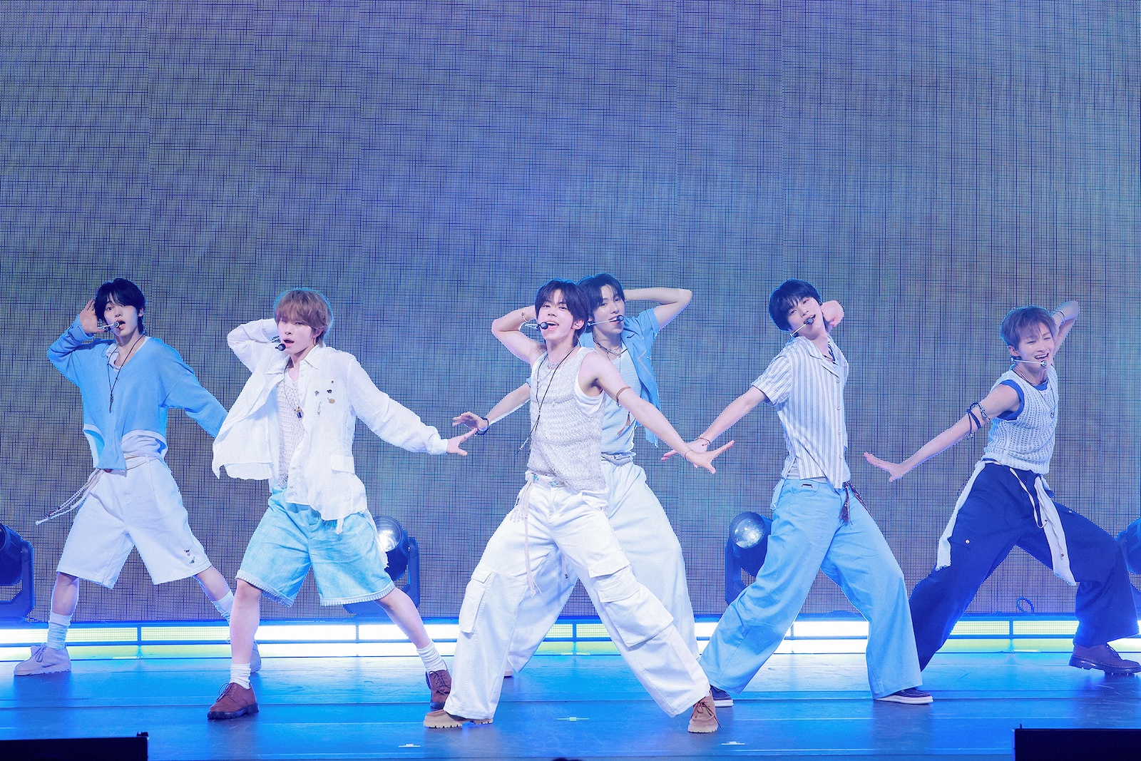 TWS (P)&(C) PLEDIS Entertainment