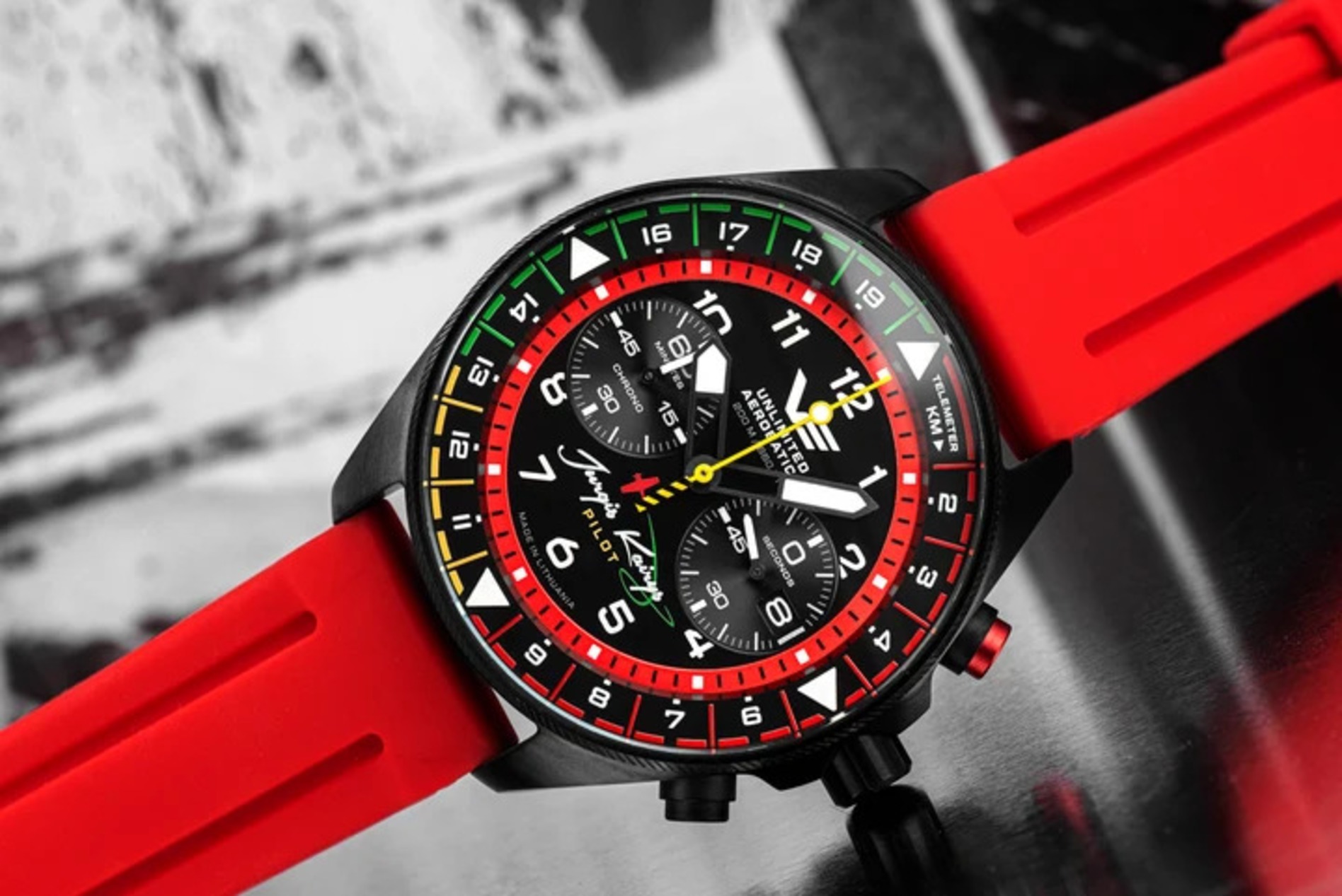 VOSTOK EUROPEがカイリスコラボ時計を発売の画像