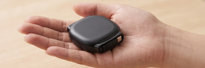 ノートPC充電もこれ1本で、厚さ2cm以下・PD60W対応の巻き取り式でカバンの中で絡まないフラット構造の充電ケーブル
