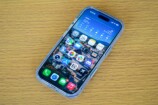 ケースを着けた状態のiPhone