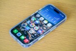 ケースを着けた状態のiPhone