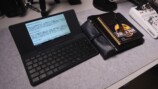 クリエイティブディレクター兼YouTubeクリエイターのKei氏のデスク