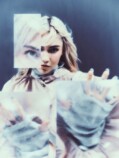Grimes×さたぱんP「Miku-Maxxing」MV公開の画像