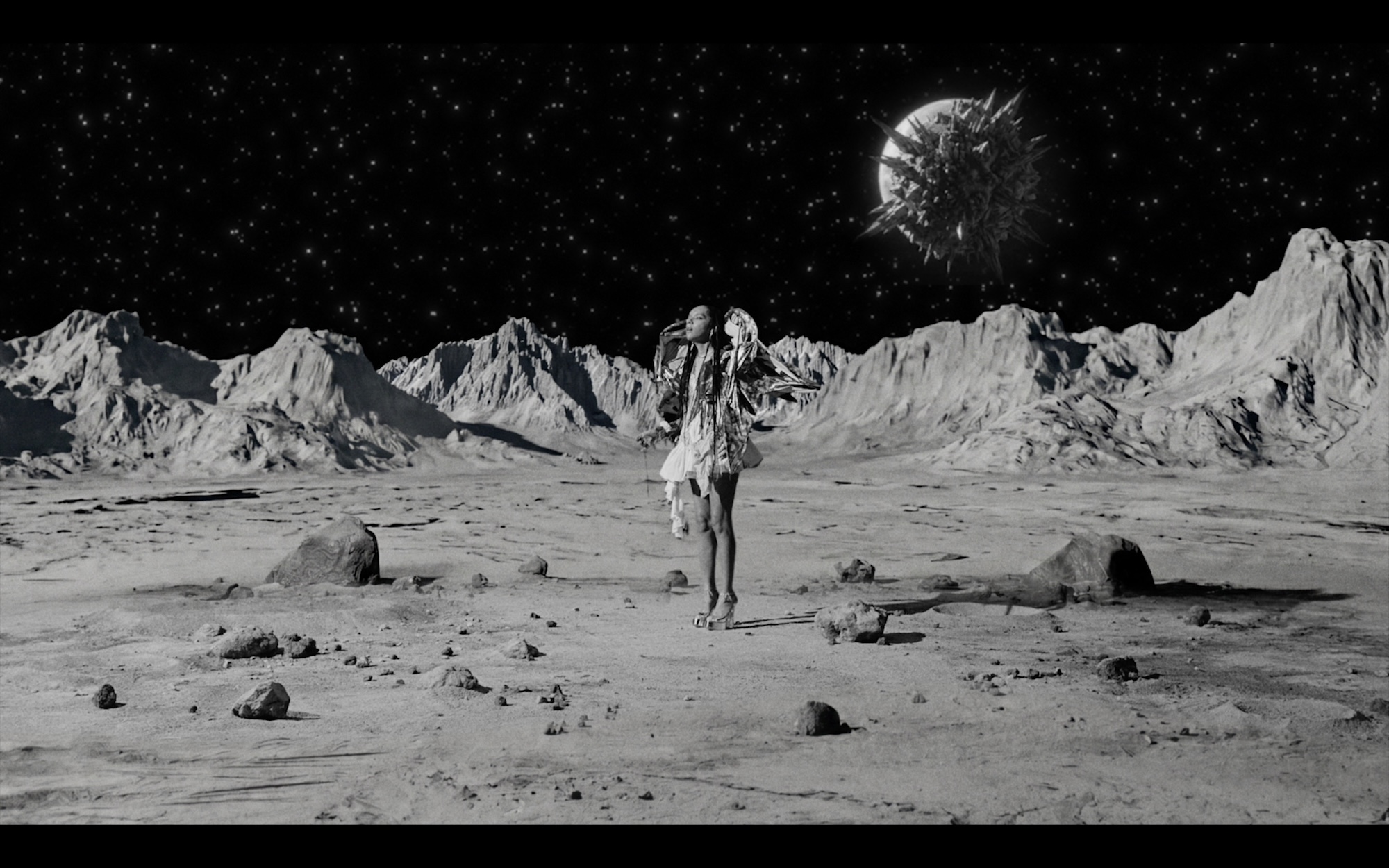 「星」MVより
