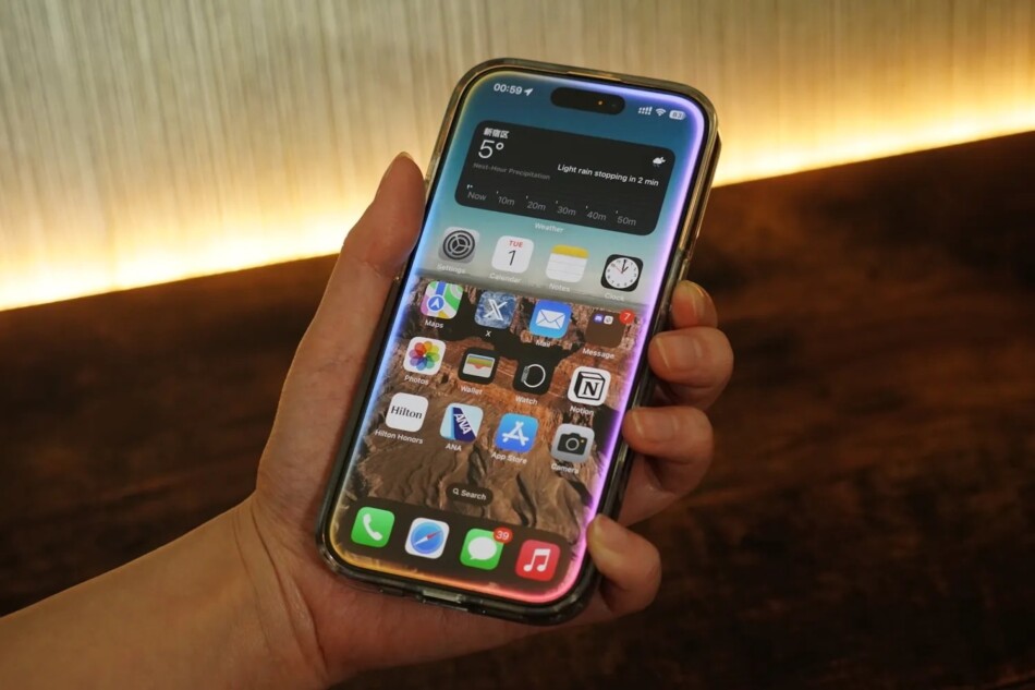 ホーム画面 Apple Intelligence起動