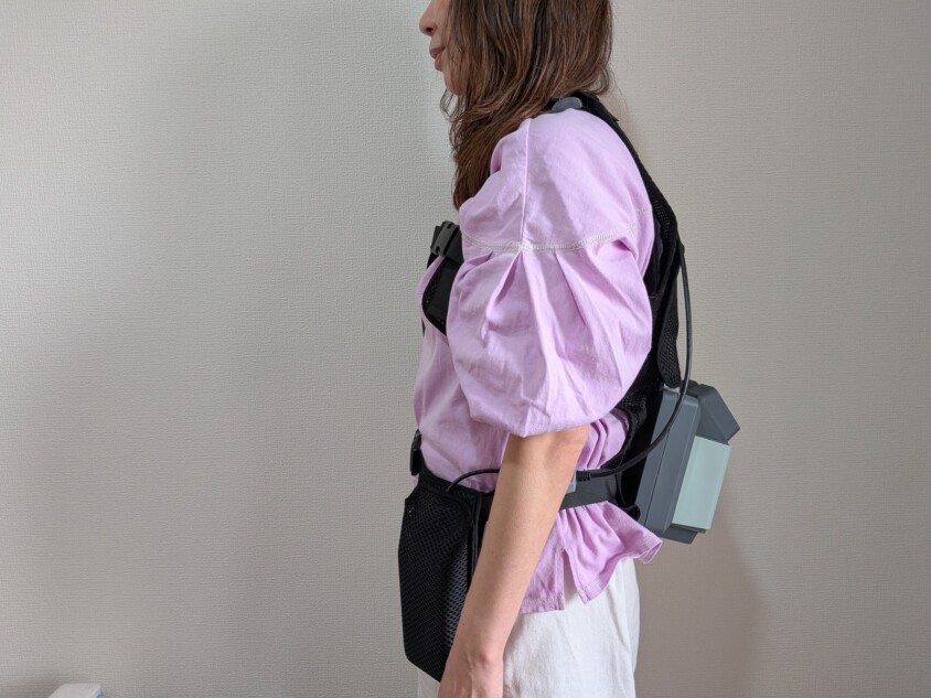 女性の着用例 側面