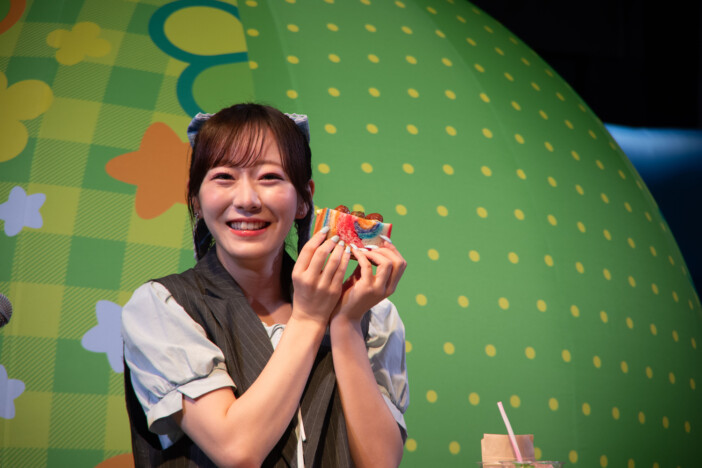 FRUITS ZIPPER 真中まな「アイドルにとって夏は命」　フェスの楽しみ方を明かす　子どもたちと遊ぶ貴重な姿も
