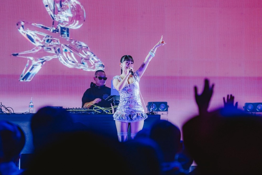 サマソニ『Spotify Stage』2026 DAY2レポ：Litty、さらさ、OddRe:、luvら熱演　“81分”マイクリレーからダンスタイムへの画像1-3