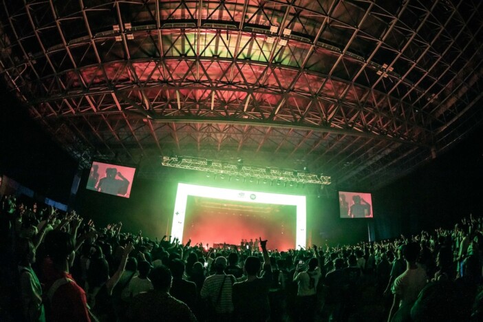 サマソニ『Spotify Stage』2026 DAY2レポ：Litty、さらさ、OddRe:、luvら熱演　“81分”マイクリレーからダンスタイムへ