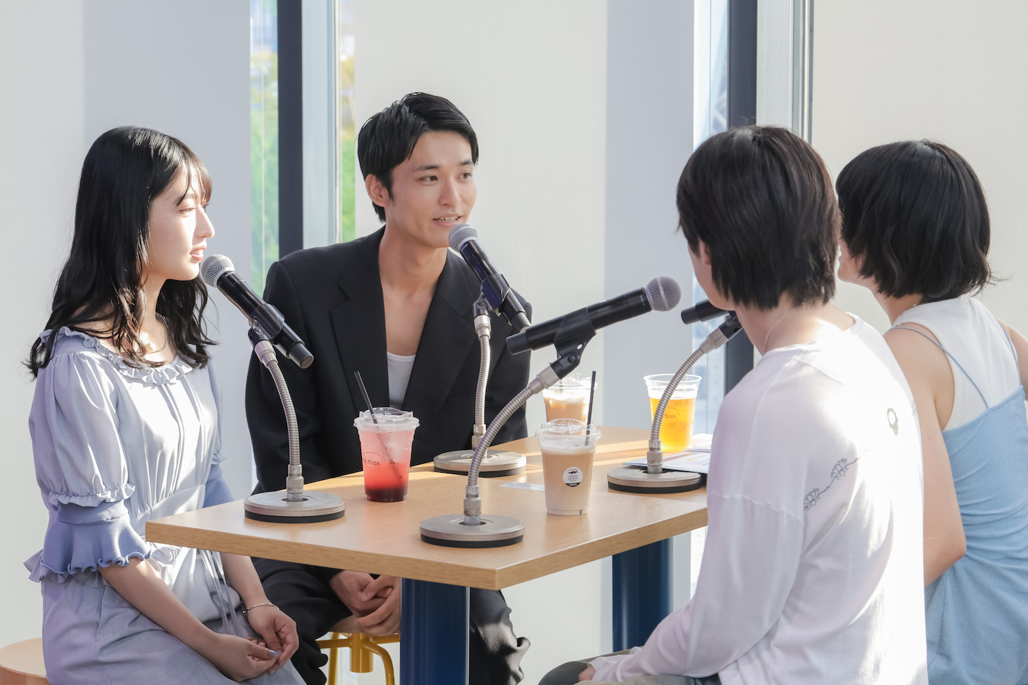 Podcast「葵うたのとちょこっと晩酌時間」公開収録