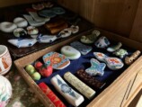 『しあわせは食べて寝て待て』美術の裏側の画像