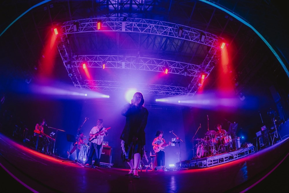 サマソニ『Spotify Stage』2026 DAY3レポ:PEOPLE 1、にしな…鮮烈なステージ HALCALI、yamaら「Gacha Pop」勢の活況の画像3-4