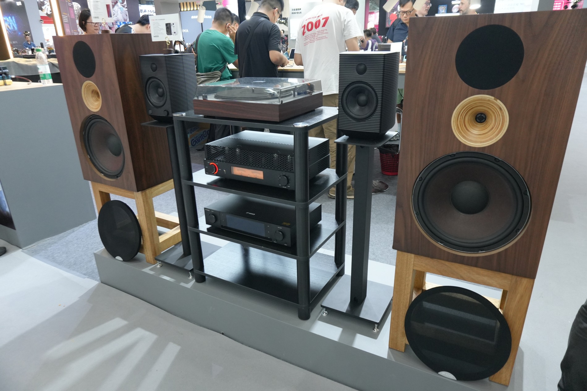 FiiO　大型スピーカー