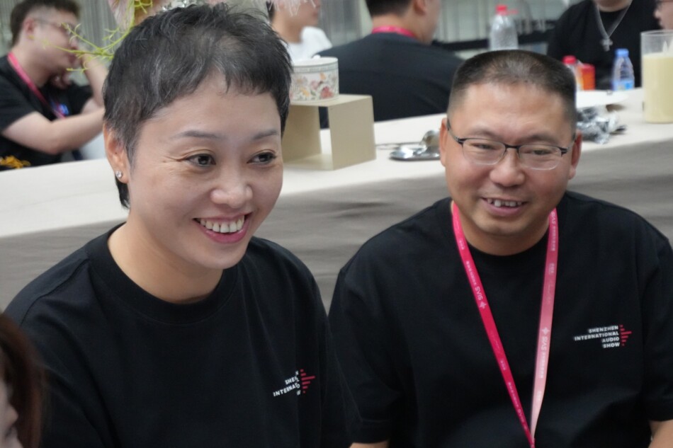 主催者　王夫妻
