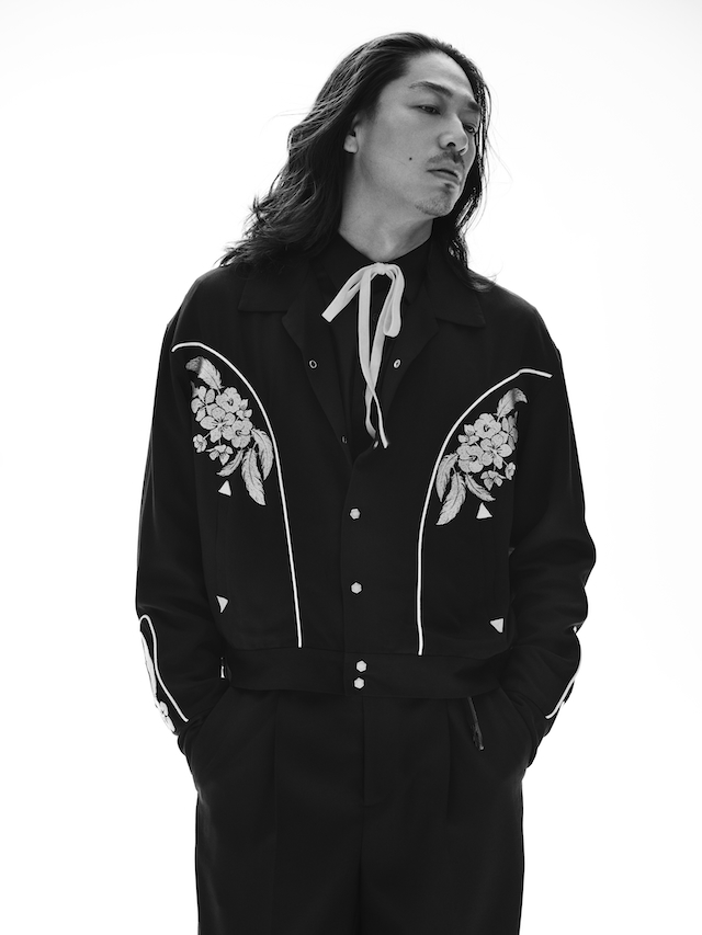 『FORSOMEONE × AK』ショット