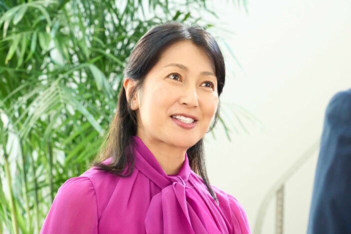 『さよならノワール』鶴田真由が強気な政治家の“脆さ”を好演　小池栄子が引き出した本音