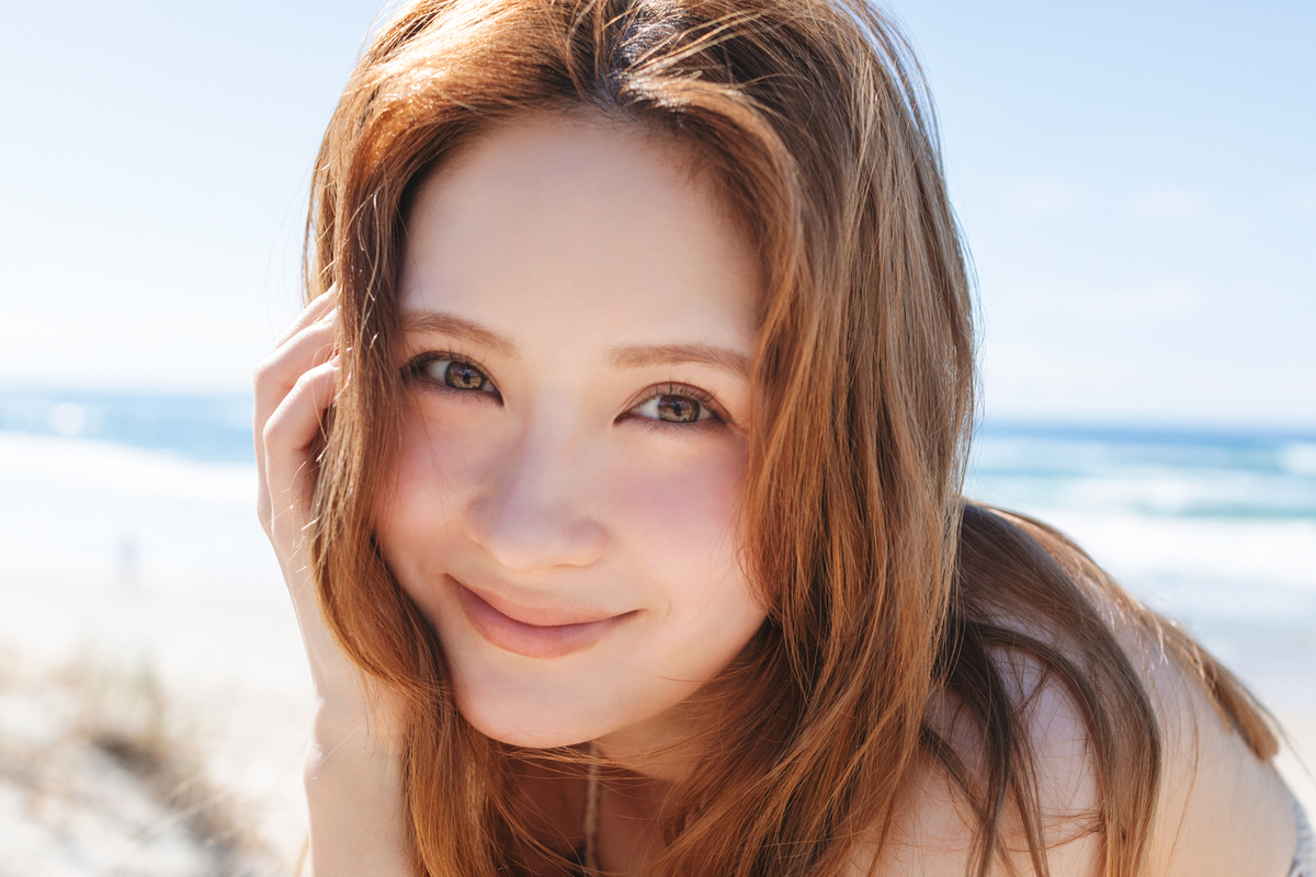 畑芽育、2nd写真集を11月12日発売