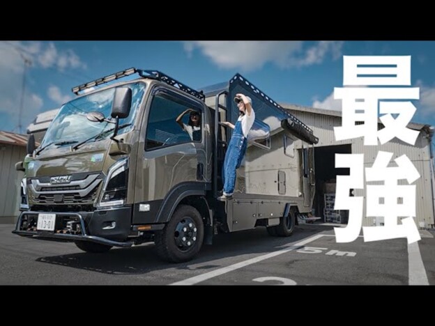 女性車系YouTuber 高級キャンピングカー紹介